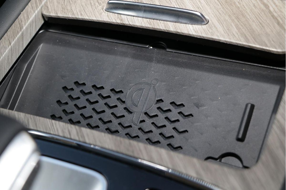 2025 GWM Tank 500 Ultra Hi4-T PHEV P03