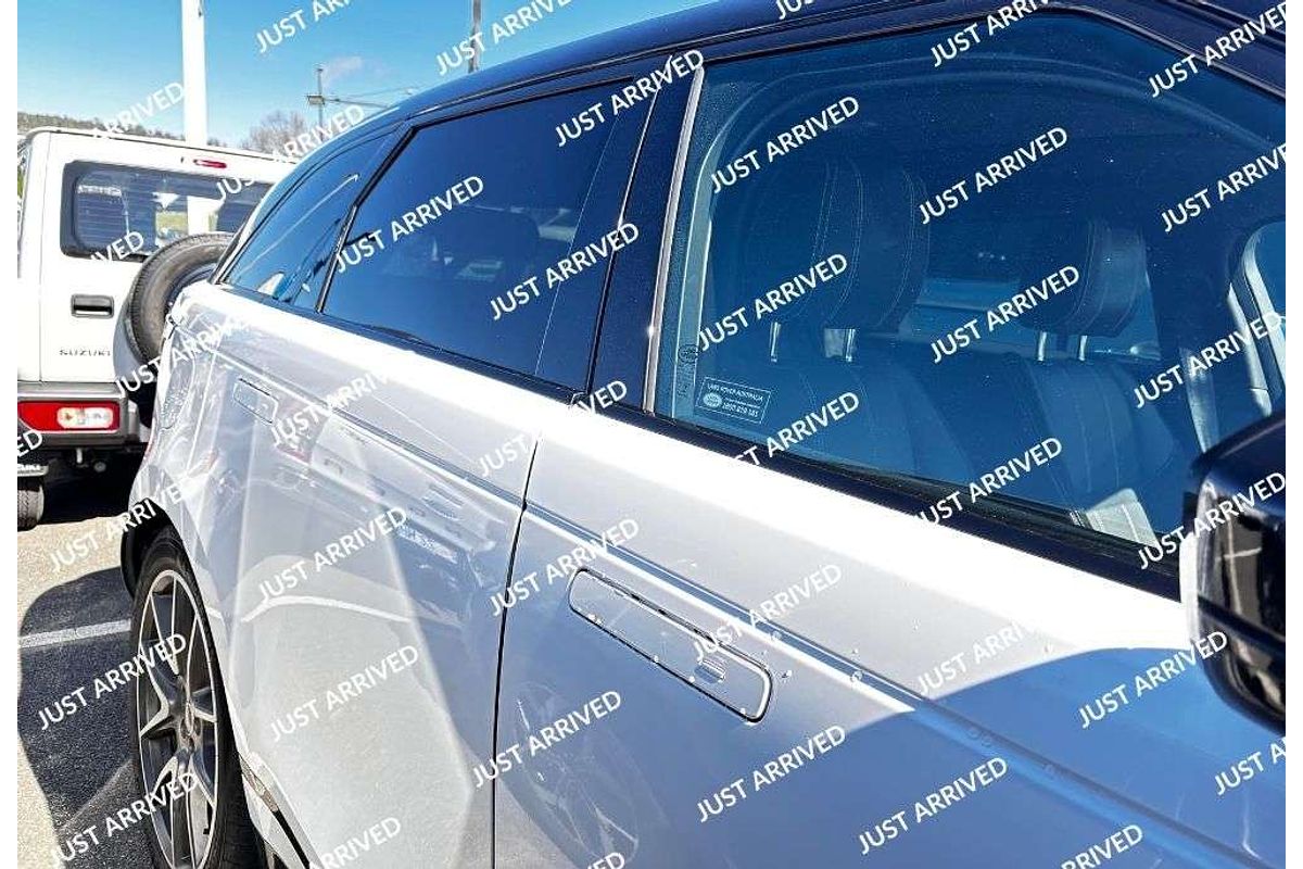 2022 Land Rover Range Rover Velar P250 R-Dynamic S L560
