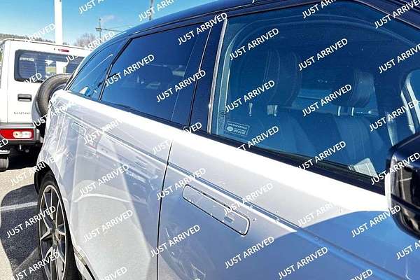 2022 Land Rover Range Rover Velar P250 R-Dynamic S L560