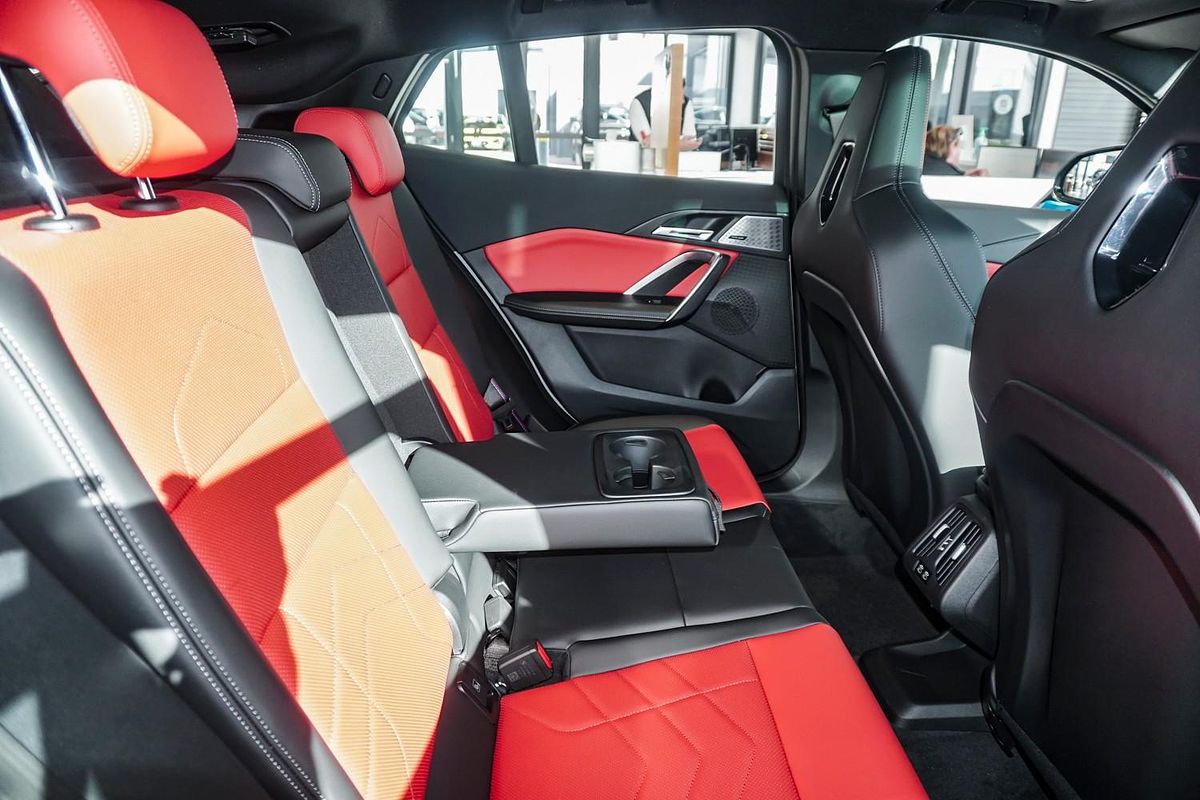 2025 BMW X2 M35i xDrive U10