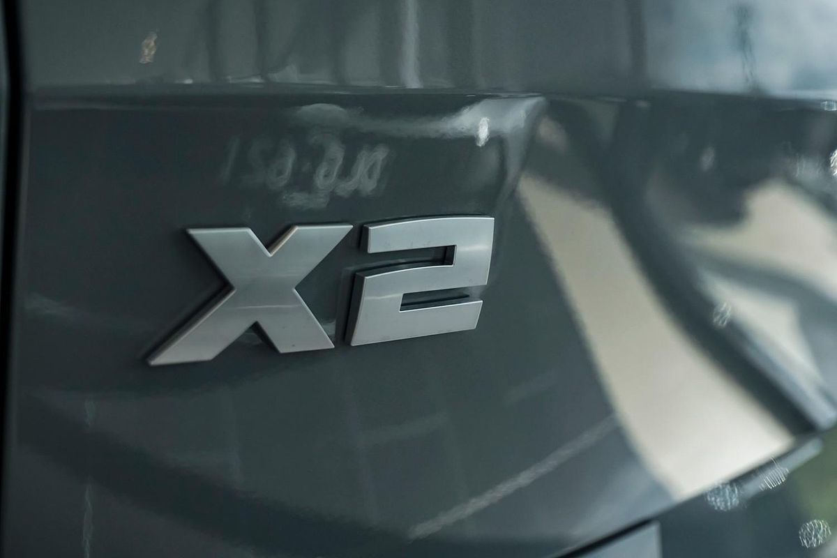 2025 BMW X2 M35i xDrive U10