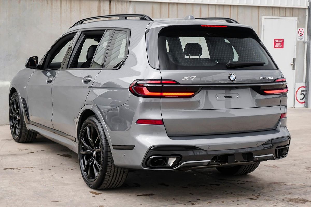 2025 BMW X7 xDrive40d M Sport G07 LCI
