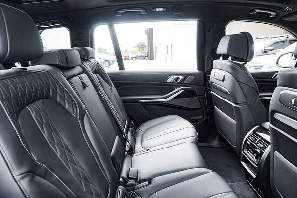 2025 BMW X7 xDrive40d M Sport G07 LCI