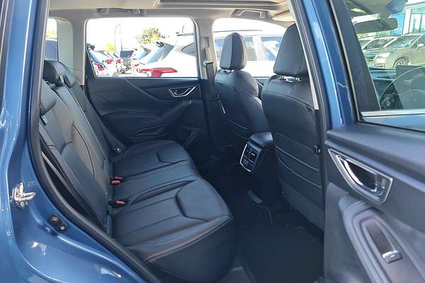 2020 Subaru Forester 2.5i-S S5