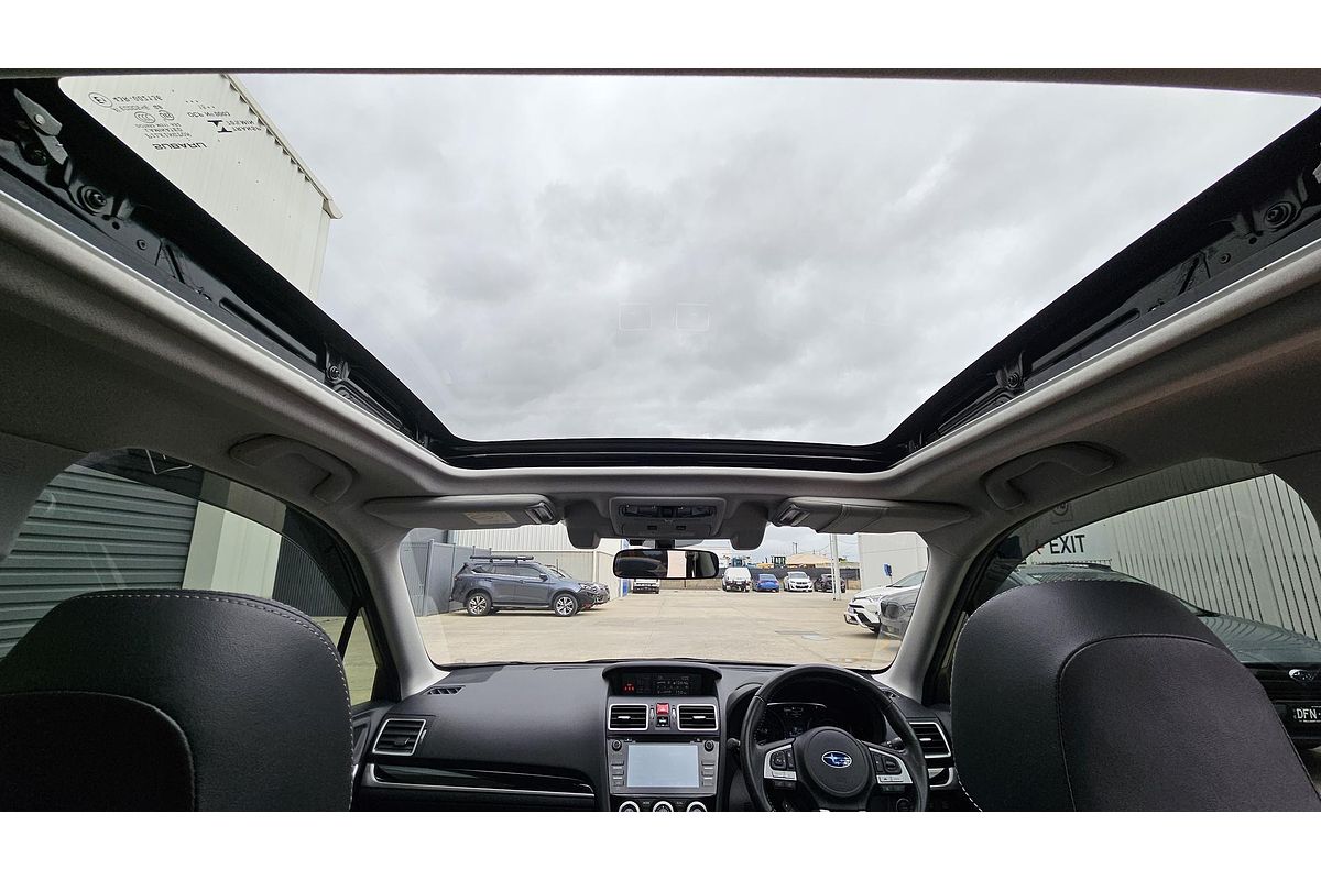 2016 Subaru Forester 2.5i-S S4