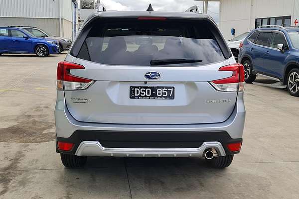 2024 Subaru Forester 2.5i-S S5