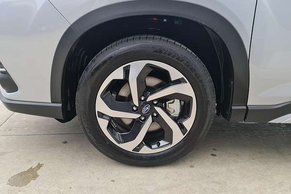 2024 Subaru Forester 2.5i-S S5