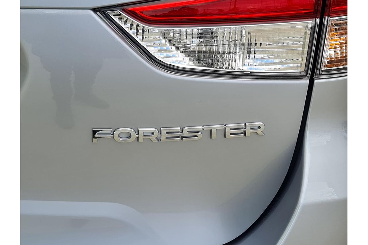 2024 Subaru Forester 2.5i-S S5
