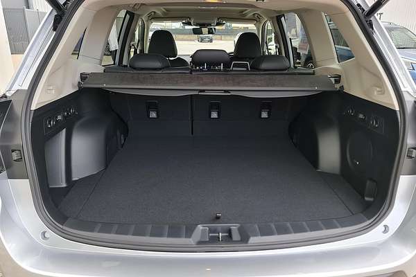 2024 Subaru Forester 2.5i-S S5