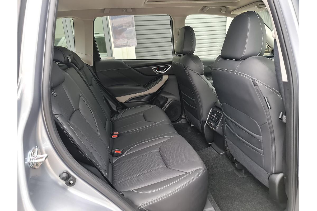 2024 Subaru Forester 2.5i-S S5