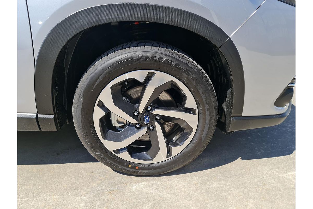 2024 Subaru Forester 2.5i-S S5