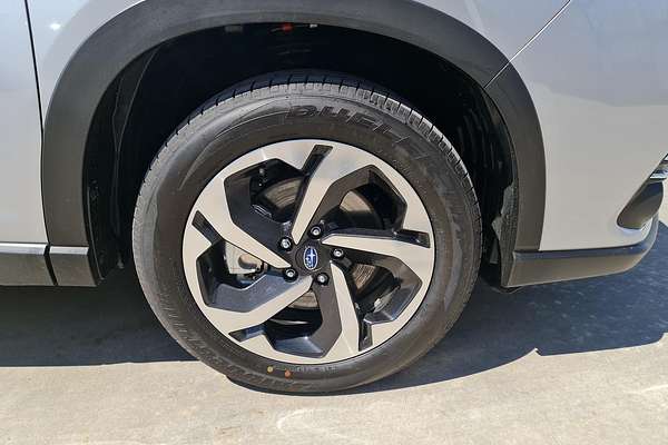 2024 Subaru Forester 2.5i-S S5
