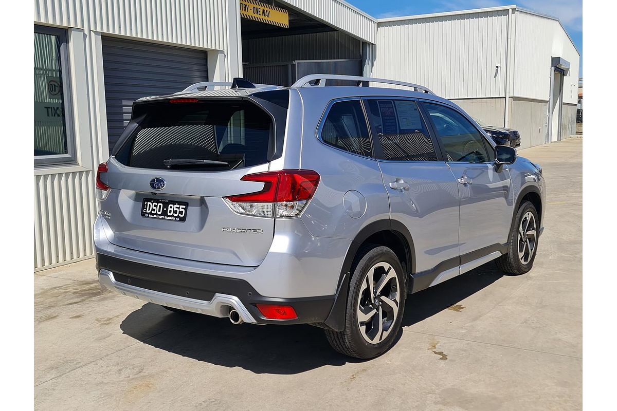 2024 Subaru Forester 2.5i-S S5