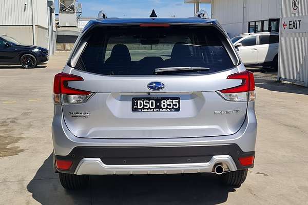 2024 Subaru Forester 2.5i-S S5