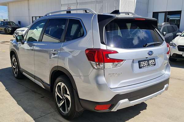 2024 Subaru Forester 2.5i-S S5