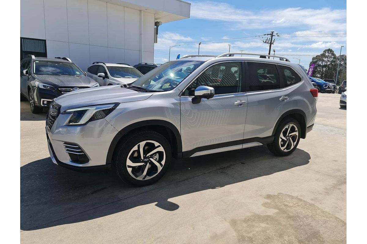 2024 Subaru Forester 2.5i-S S5