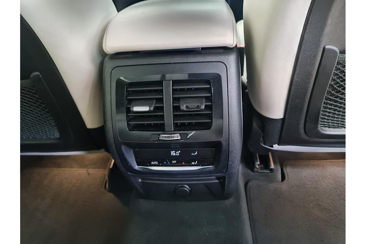 2018 BMW X3 xDrive30i G01
