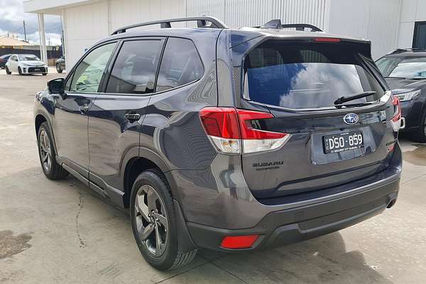 2024 Subaru Forester STI Sport S5