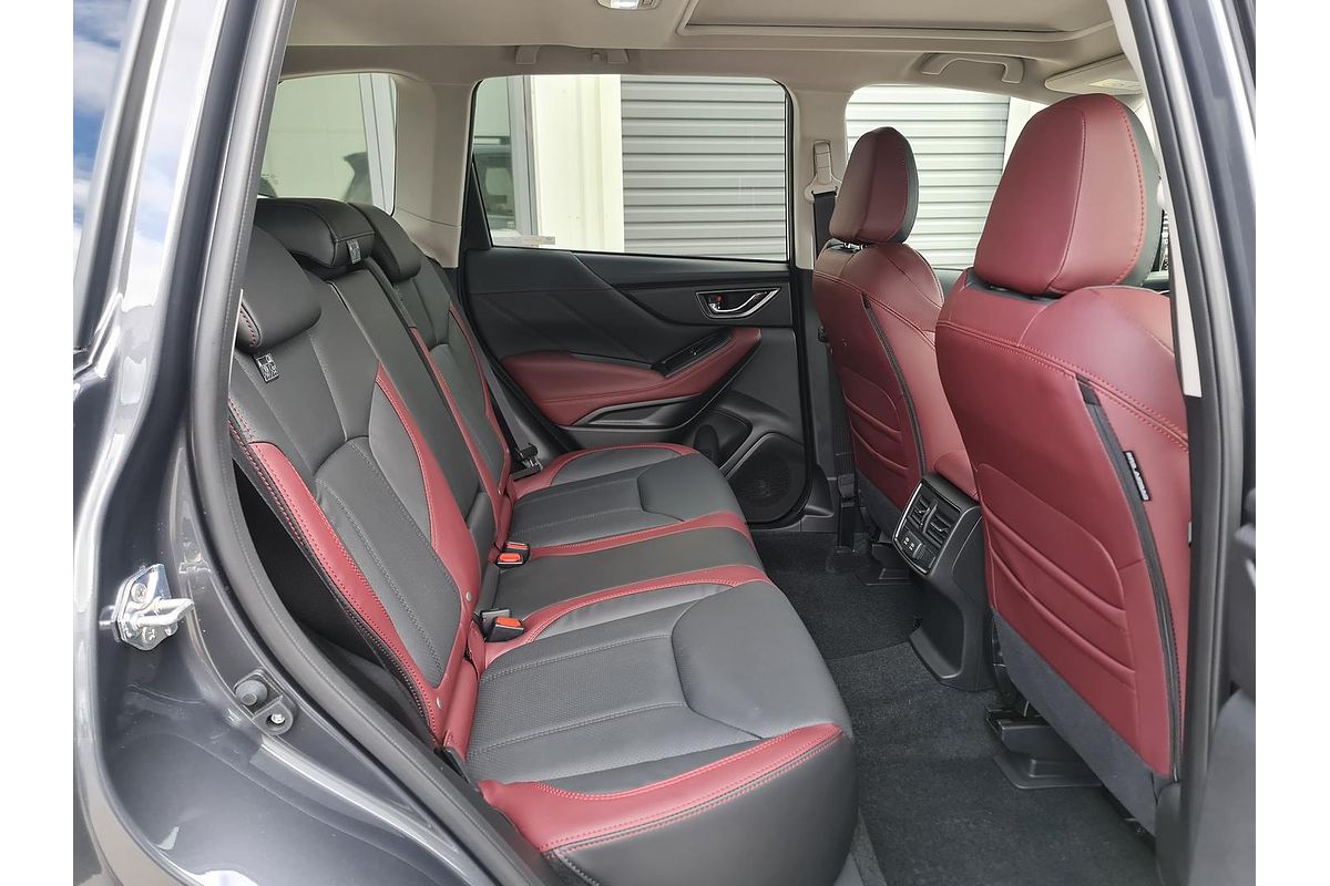 2024 Subaru Forester STI Sport S5