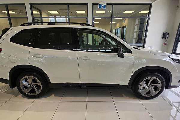 2024 Subaru Forester STI Sport S5
