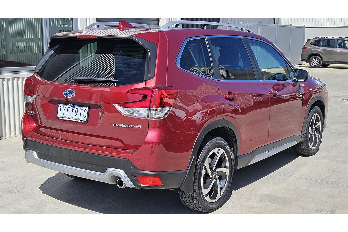 2023 Subaru Forester 2.5i-S S5