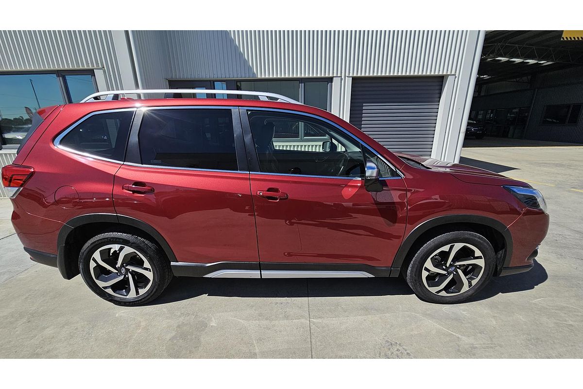 2023 Subaru Forester 2.5i-S S5