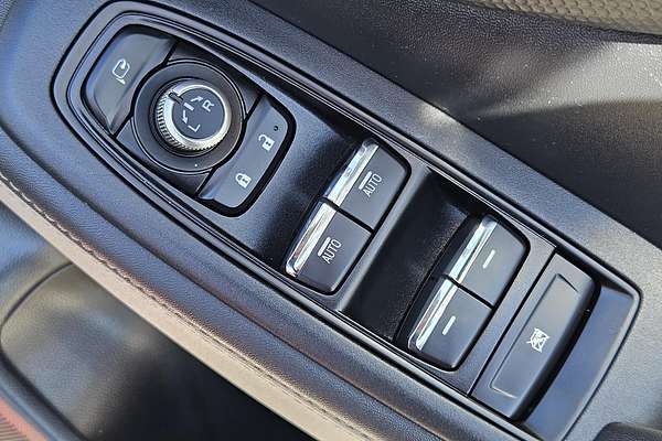 2023 Subaru Forester 2.5i-S S5