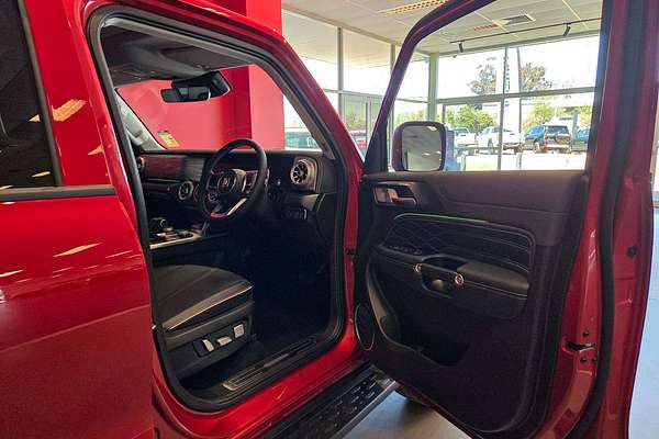 2025 GWM Tank 300 Ultra P01