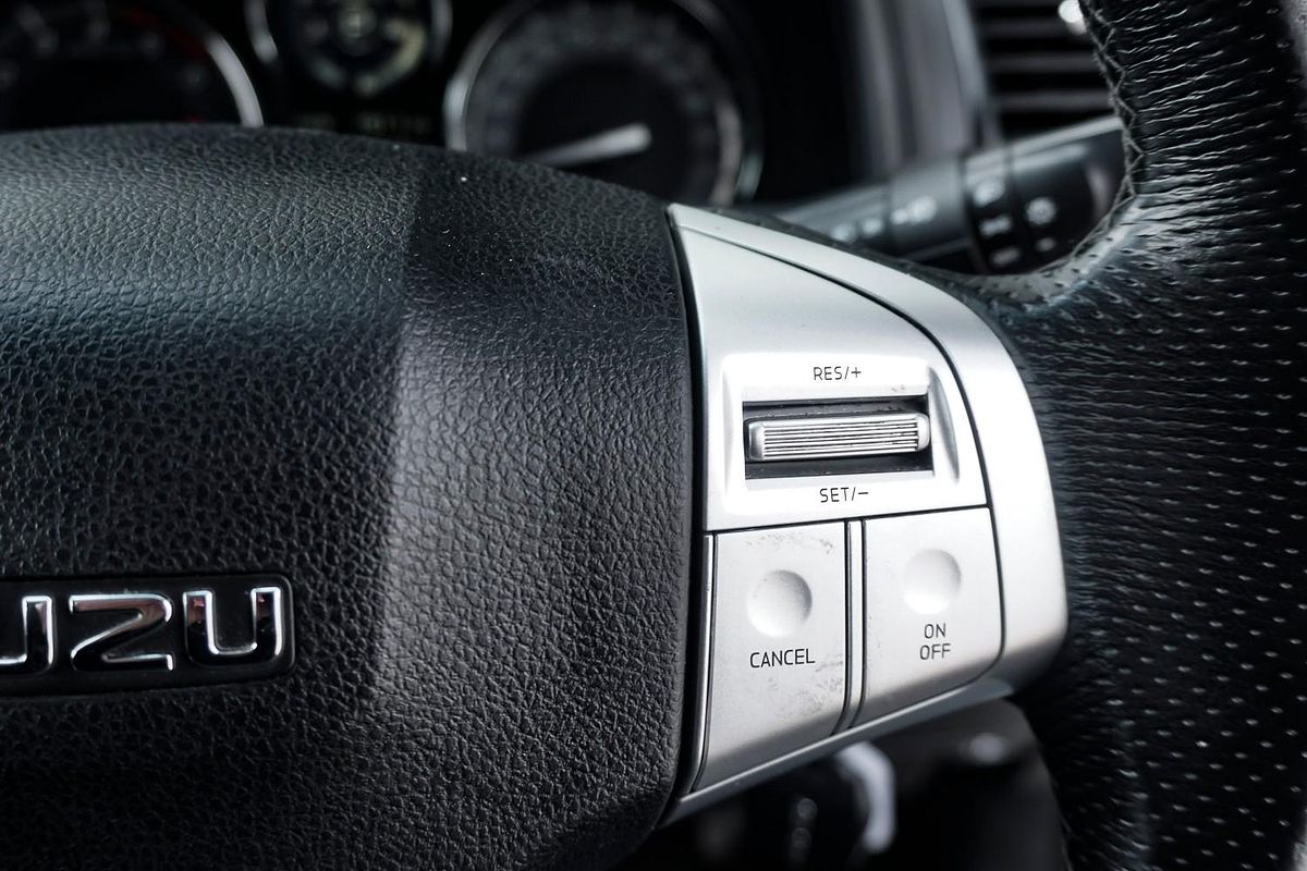 2018 Isuzu MU-X LS-U