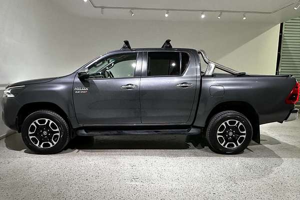 2020 Toyota Hilux SR5 GUN126R 4X4