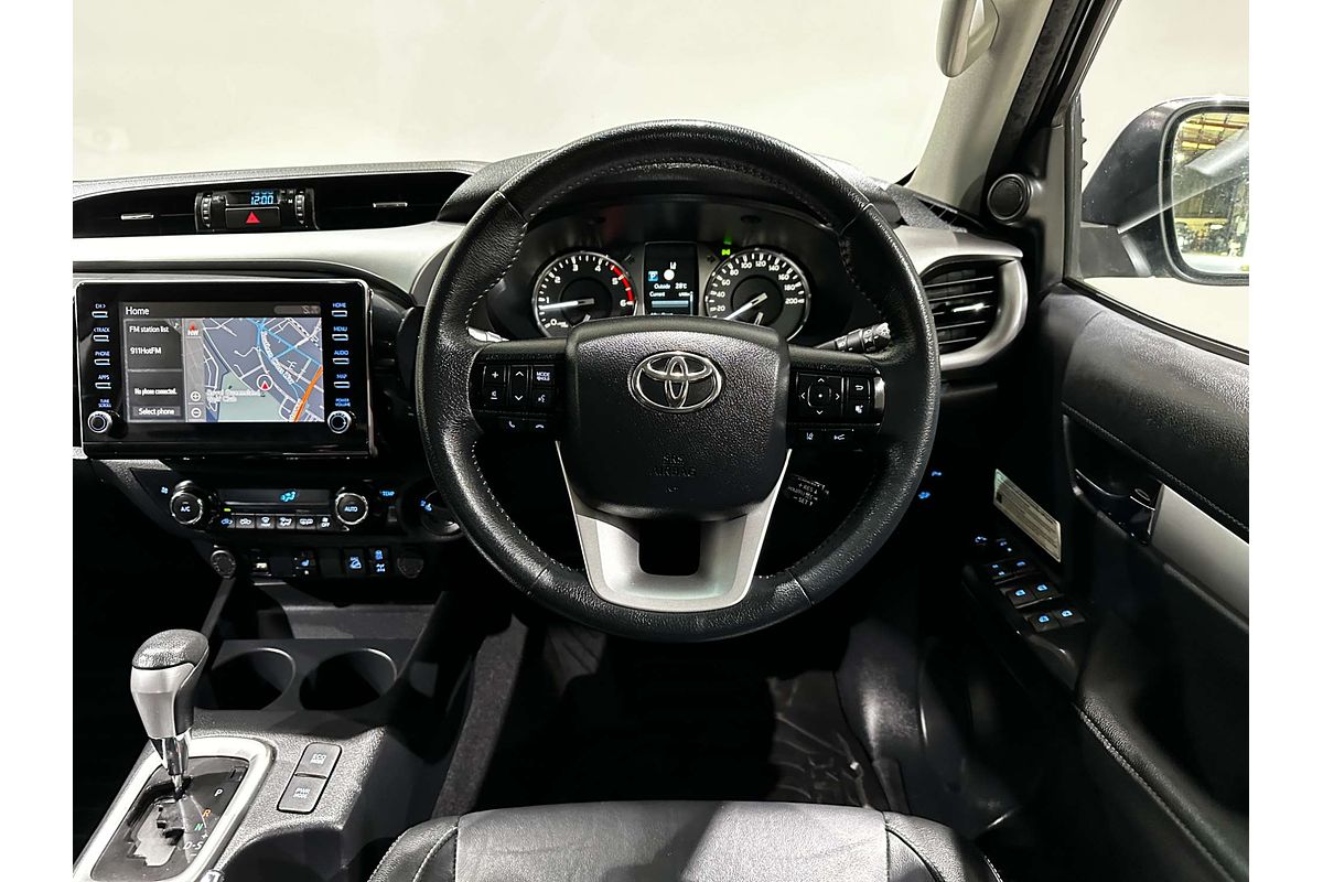 2020 Toyota Hilux SR5 GUN126R 4X4