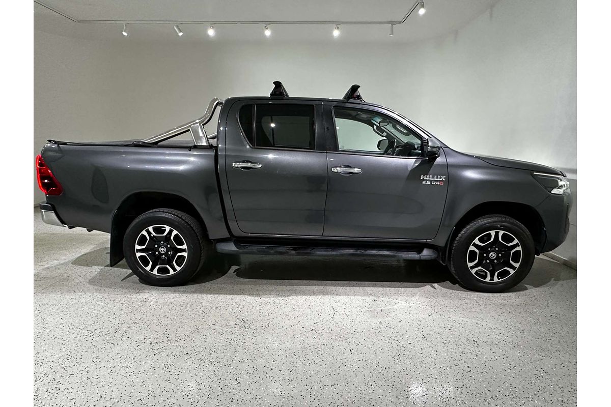 2020 Toyota Hilux SR5 GUN126R 4X4