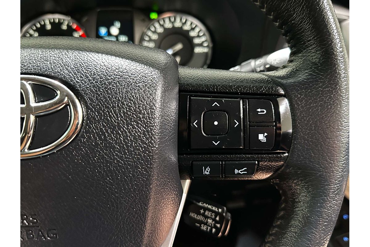 2020 Toyota Hilux SR5 GUN126R 4X4