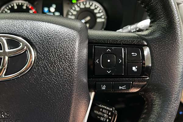 2020 Toyota Hilux SR5 GUN126R 4X4