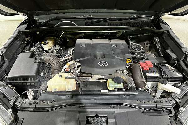 2020 Toyota Hilux SR5 GUN126R 4X4