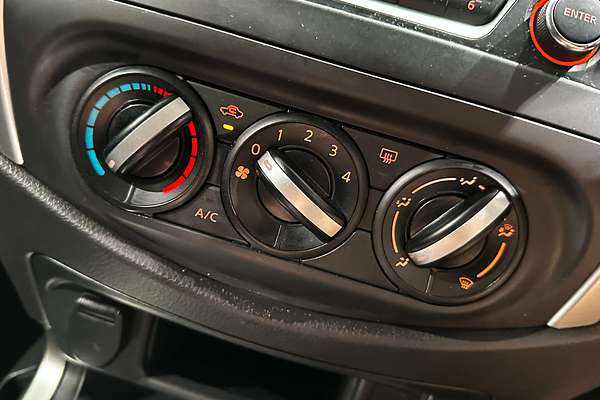 2019 Nissan Navara RX D23 Series 4 Rear Wheel Drive