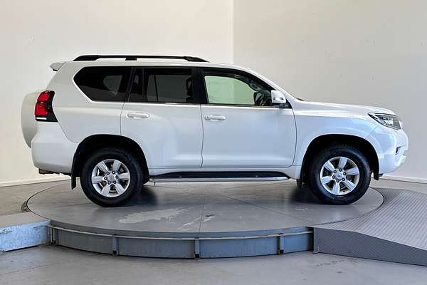 2017 Toyota Landcruiser PRADO KAKADU (4x4) GDJ150R MY17