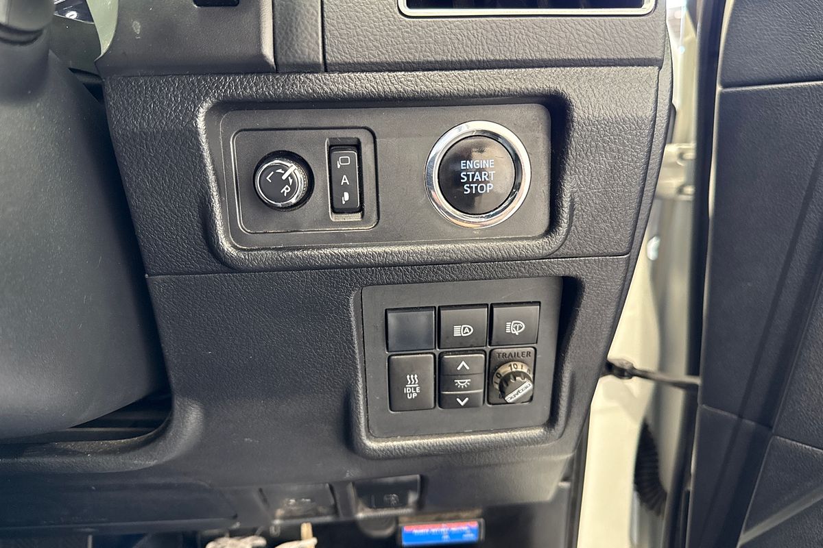 2017 Toyota Landcruiser PRADO KAKADU (4x4) GDJ150R MY17