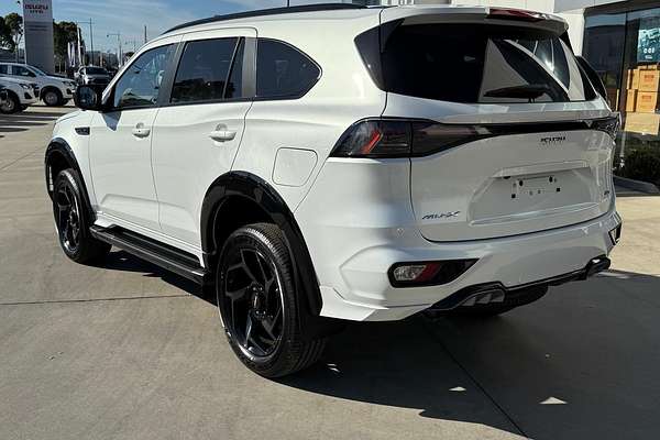 2025 Isuzu MU-X X-TERRAIN