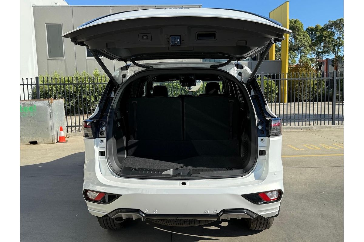 2025 Isuzu MU-X X-TERRAIN