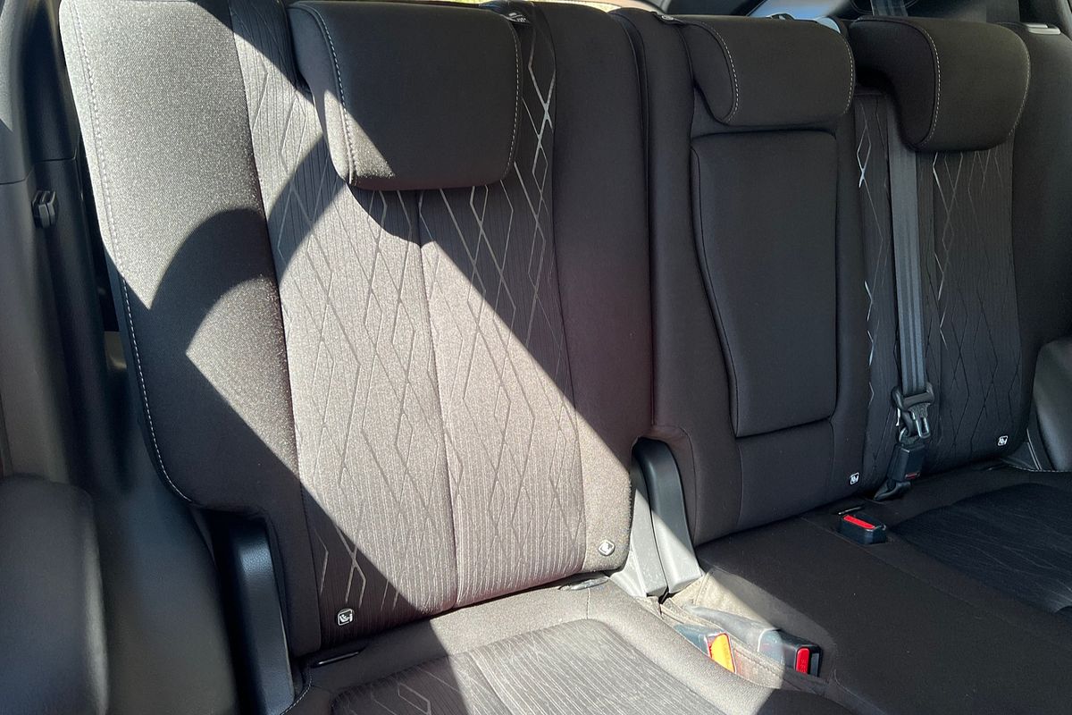 2019 Mitsubishi Eclipse Cross ES YA