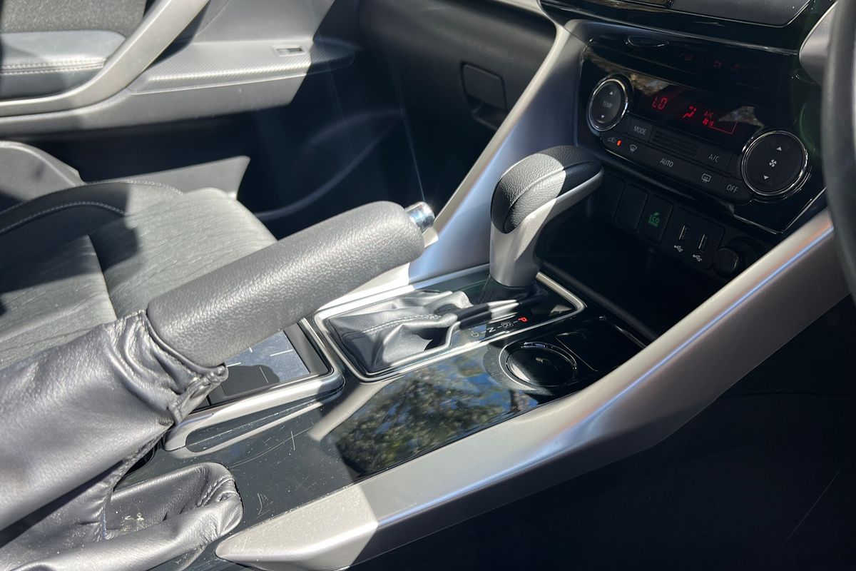 2019 Mitsubishi Eclipse Cross ES YA