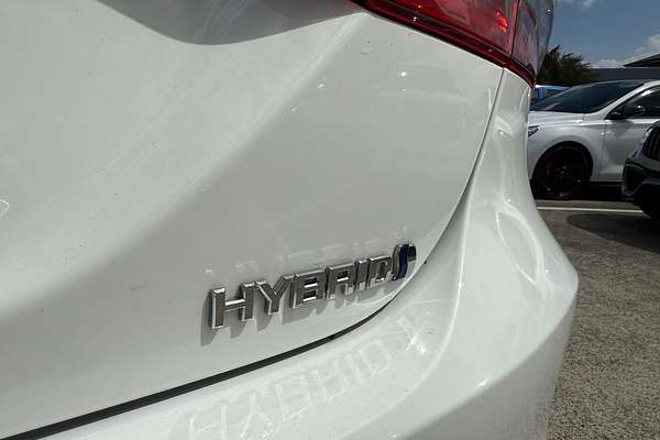 2021 Toyota Camry Ascent Sport AXVH70R