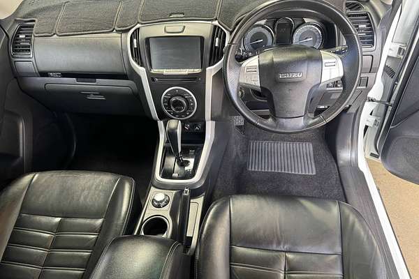 2017 Isuzu MU-X LS-T