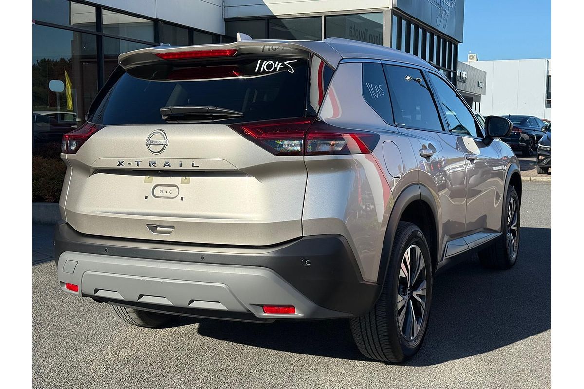 2024 Nissan X-TRAIL ST-L T33