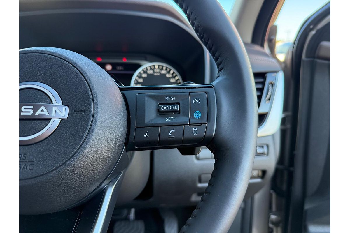 2024 Nissan X-TRAIL ST-L T33