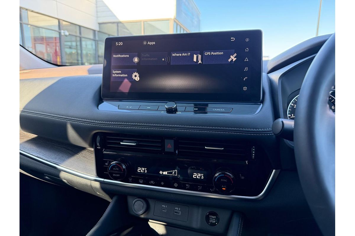 2024 Nissan X-TRAIL ST-L T33