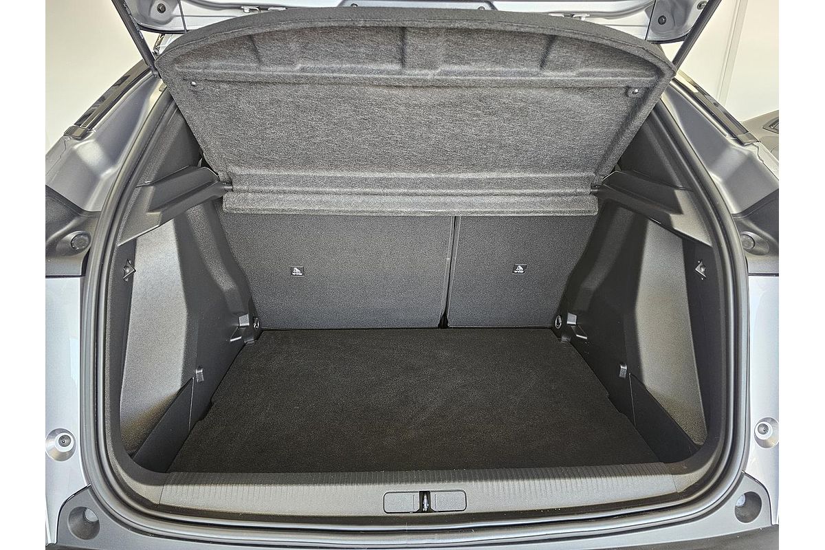2023 Peugeot 2008 GT P24