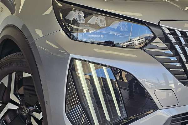 2023 Peugeot 2008 GT P24