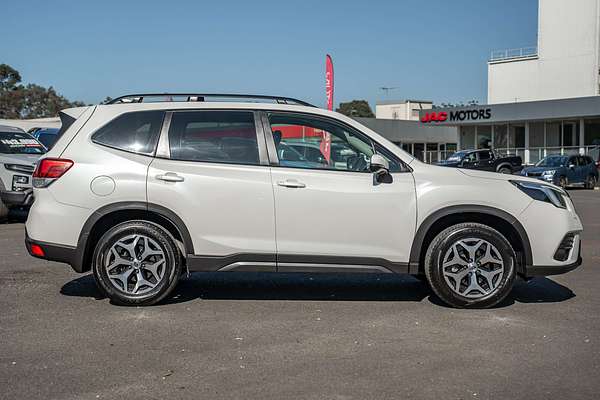 2023 Subaru Forester 2.5i S5